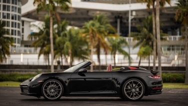 Porsche 911 Carrera S 992 gallery image 14