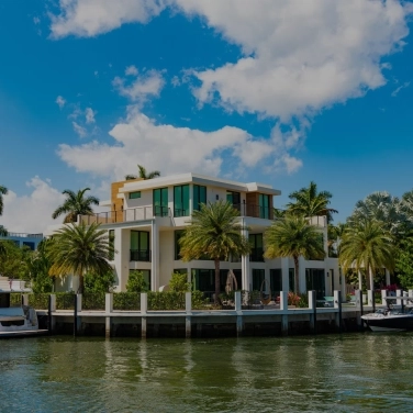 Find Your Dream Luxury Property in Miami extra service image