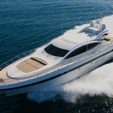 Set Sail in Style: Luxury Yacht Rentals in Miami extra service image