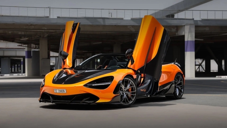How to Elevate Your Miami Vacation with a Luxury Car Rental image
