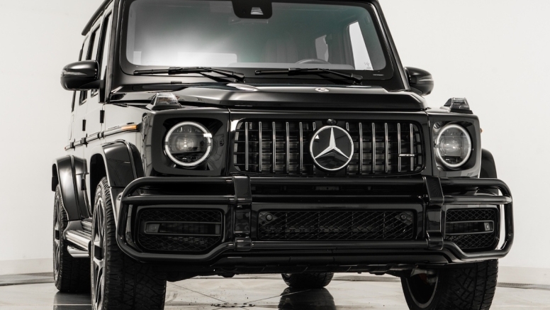 Matte Black Magic: Conquer Miami in a Mercedes-Benz G63 AMG image
