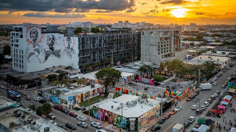 Miami Art Week 2026 Transportation Guide: Miami Beach, Wynwood, Brickell & Design District image