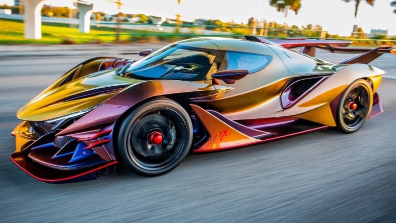 Luxury Lifestyle on Wheels: How Supercars Define Miami Culture image