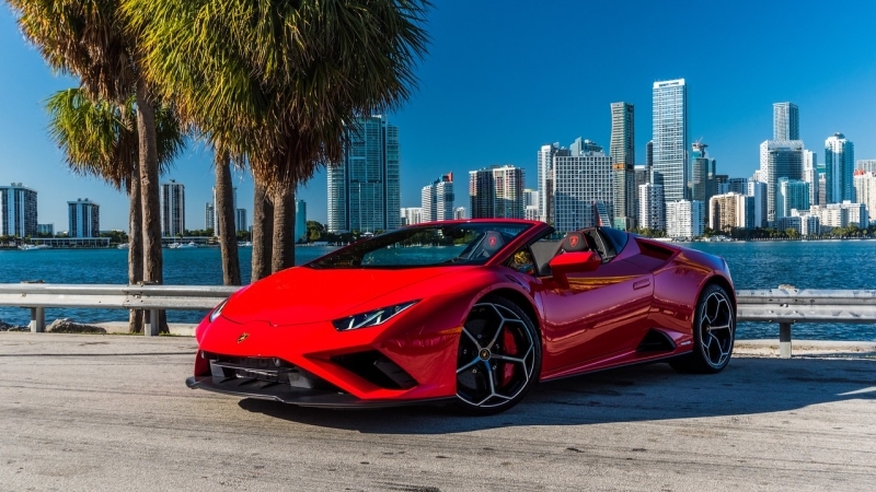 Lamborghini Huracan Evo Spyder RWD Rosso Mars car image